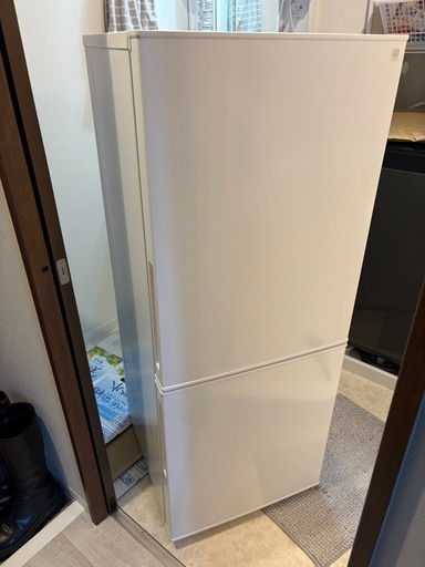 【2022年製】140L ファン式 2ドア冷蔵庫 WH（NTR-140）ニトリ