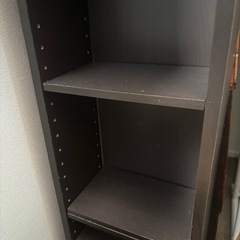 本棚　茶色