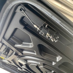 ハイラックス gun125 トノカバーの画像