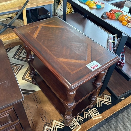 クラシカル サイドテーブル インテリア おしゃれ