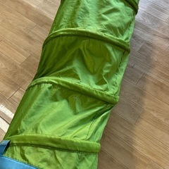 IKEAトンネル遊び