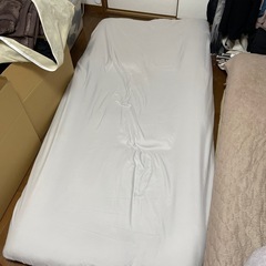 敷布団 シーツ、枕付き