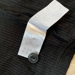 カーディガン黒の画像