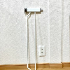 今月末出品取下げ予定　ベビーゲート　2台　ｃｒｏｏｍｙ　ペットゲートの画像
