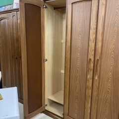 鏡付き タンスの画像