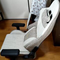 ゲーミング座椅子　ベージュ　未使用に近いの画像