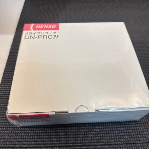 新品未開封　ドライブレコーダー　DENSO デンソー　DN-PROIV 4 （0319a3）