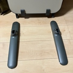 東芝ズボンプレッサーの画像