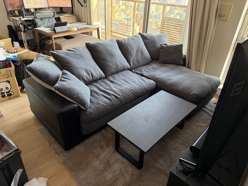 ダークグレー 3人掛け 柔らかいソファ