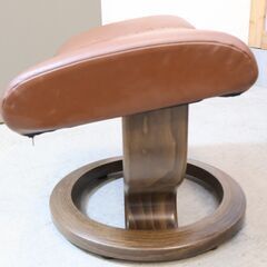 北欧ノルウェーのメーカーEKORNES(エコーネス)社のストレスレスチェアー コンサル(M)です！！リビングはもちろんシアタールームなどにおススメの北欧デザインのパーソナルチェアー♪の画像