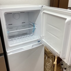 取りに来られる方限定！！】IRIS 2ドア冷蔵庫 IRSN-18A-W 2025年製
