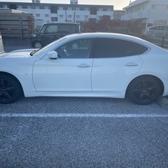 日産フッガ250GTの画像