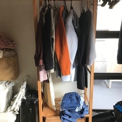 木製ハンガーラック