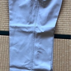 新品・未使用品作業ズボン(加工糸スラックス)グレー　ウエスト110㎝また下丈78㎝ワークマン製の画像
