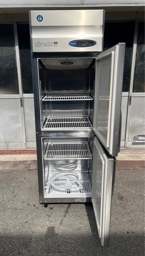 【動確済み】ホシザキ 業務用 縦型冷蔵庫 HR-63ZT3 三相 200V 392L W625×D650×H1890 2枚扉 動力 縦型2枚扉 薄型 厨房機器 大阪