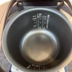 象印　圧力IH炊飯器　5.5合炊き　NP-ZC10の画像
