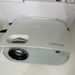 プロジェクター GROVIEW 7500LM 高輝度 小型 Wi...