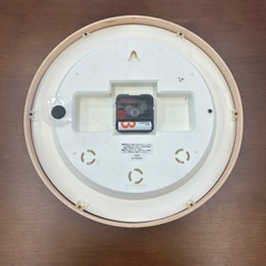 ☆値下げ☆　K2503-435 配送不可 壁掛け時計 円形 キズ汚れ有りの画像