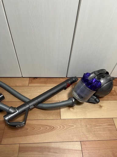 訳あり　中古品　ダイソン掃除機