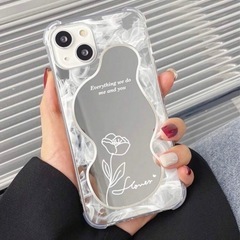 iPhone14携帯ケース　鏡付きで顔を確認したい時便利でした☺️