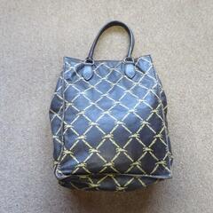 ロンシャン　LONGCHAMP　トートバッグ　レザー（？）の画像