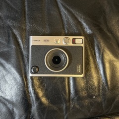 Fujifilm Instax Mini EVO インスタントカメラ