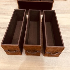 JH0413 レザーの小物入れ　アクセサリーボックス　卓上収納ボックス　の画像