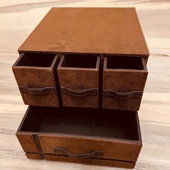 JH0413 レザーの小物入れ　アクセサリーボックス　卓上収納ボックス　の画像