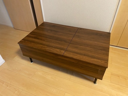 【取引中】ニトリ　テーブル(昇降機能付き)