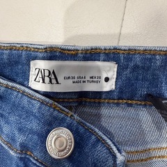 ZARA ザラ　デニムの画像
