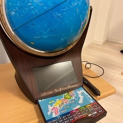 急募！　しゃべる地球儀　地球儀の画像