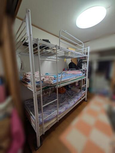 ◆価格交渉可◆3段ベッド(シングル×3台にもなる)◆3/25までの受付