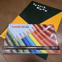 【新品値下げ】三菱 色鉛筆36色+スケッチブックの画像