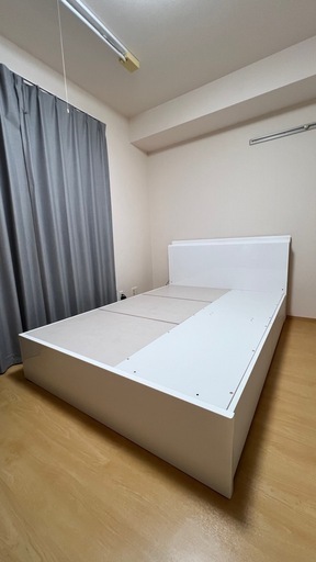 ニトリ　ダブルベッドフレーム（収納付き）