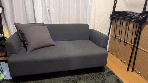 IKEA2人掛けソファ