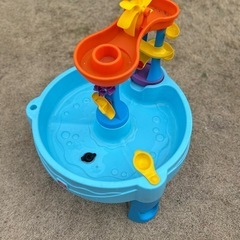 【美品】
コストコ　ウォーターテーブルの画像