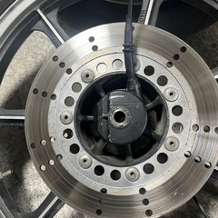 z1000j①フロントホイールの画像