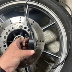 z1000j①フロントホイールの画像