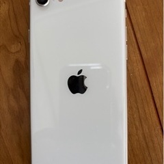 iPhone SE(第3世代)64GBスターライトの画像