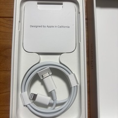 iPhone SE(第3世代)64GBスターライトの画像