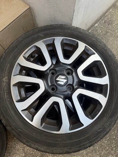 スズキ　タイヤ