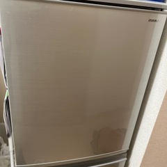 【受け取り日時限定】シャープ冷蔵庫