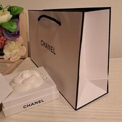 🩵CHANEL🩵セラミックカメリア🩵紙袋つきます🩵の画像
