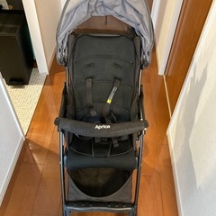 アップリカ　B型ベビーカー　純正レインカバー付き