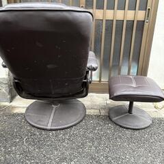 リクライニングソファ　回転式の画像