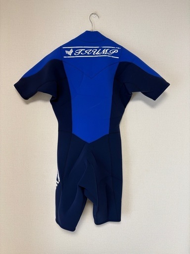 ウエットスーツ