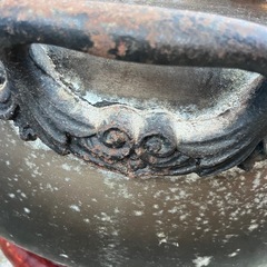 金物製火鉢の画像