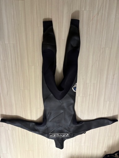 ウエットスーツ