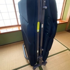 折りたたみ式シングルベッドの画像