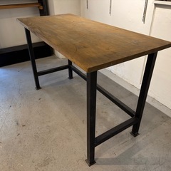 無垢材　鉄脚　作業テーブルの画像